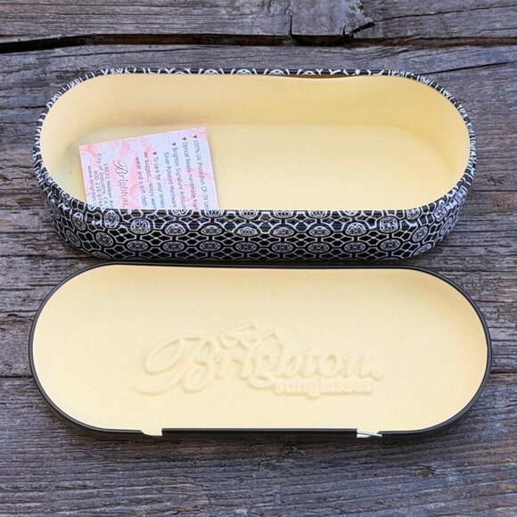 BRIGHTON Eyeglass/Sunglass Metal BLACK & WHITE DESIGN Damask Tin Hard Case - Picture 3 of 5